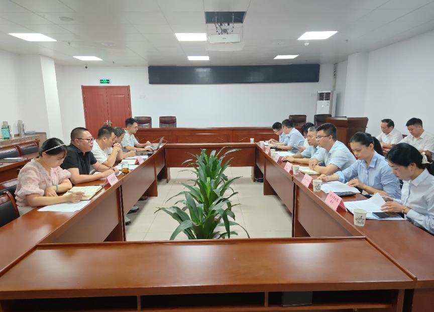 共話合作新機遇，同謀發(fā)展新篇章——區(qū)國投集團召開銀企座談會 推動并購貸款項目落地